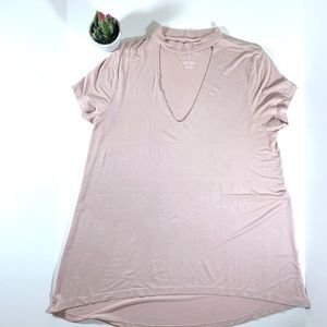 AMERICAN EAGLE TOP SIZE LARGE